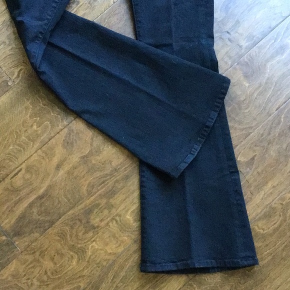 NWOT Mother Jeans - Picture 3 of 7